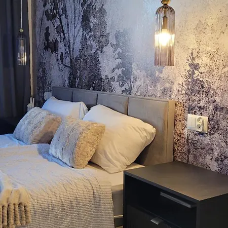 Apartment 25 *
