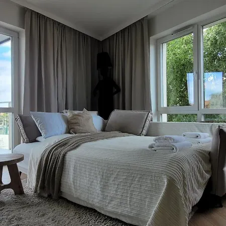 Apartment 25 *